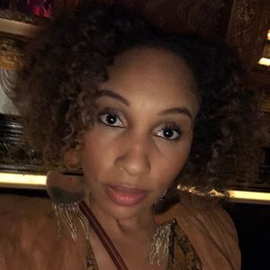 Meet your Posher, Toyer